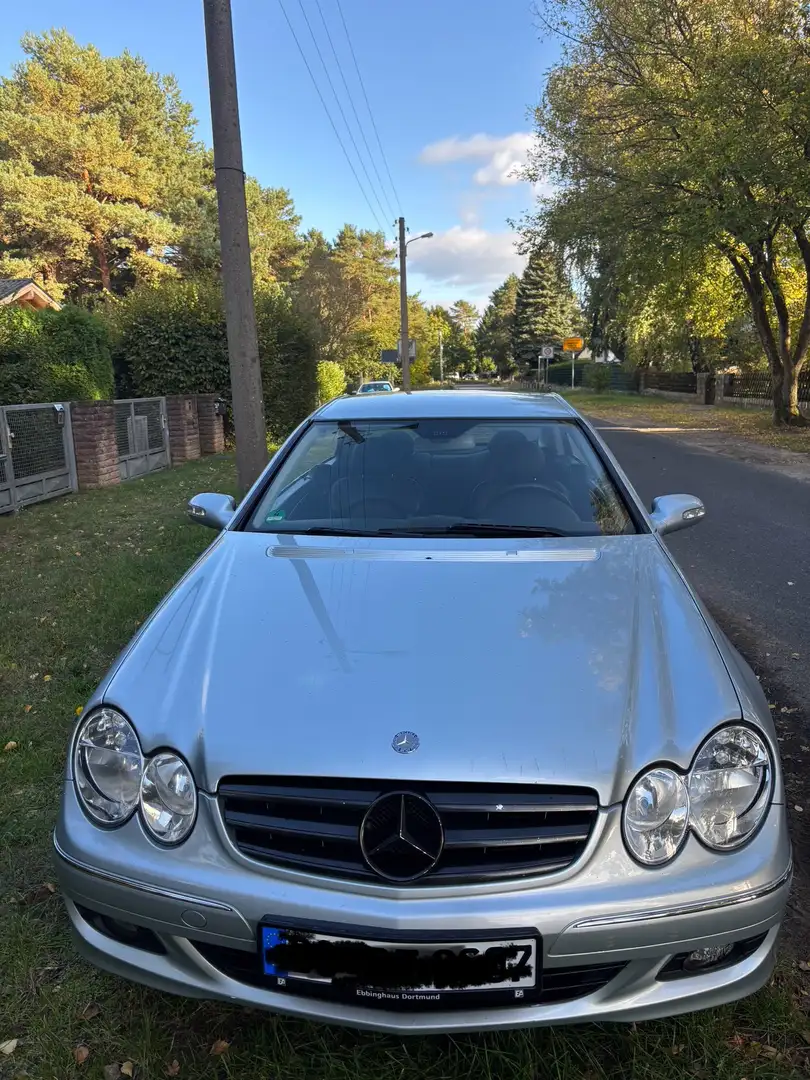 Mercedes-Benz CLK 220 CLK 220 CDI (209.308) Grau - 2
