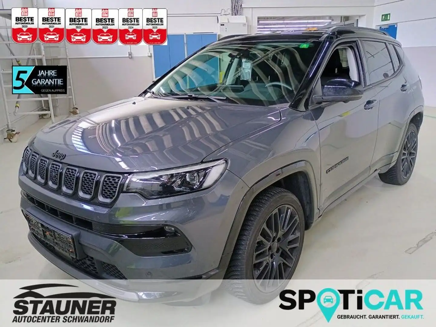 Jeep Compass E-Hybrid MY23 S 1.5L 48V *FWD*SHZ* Schwarz - 1
