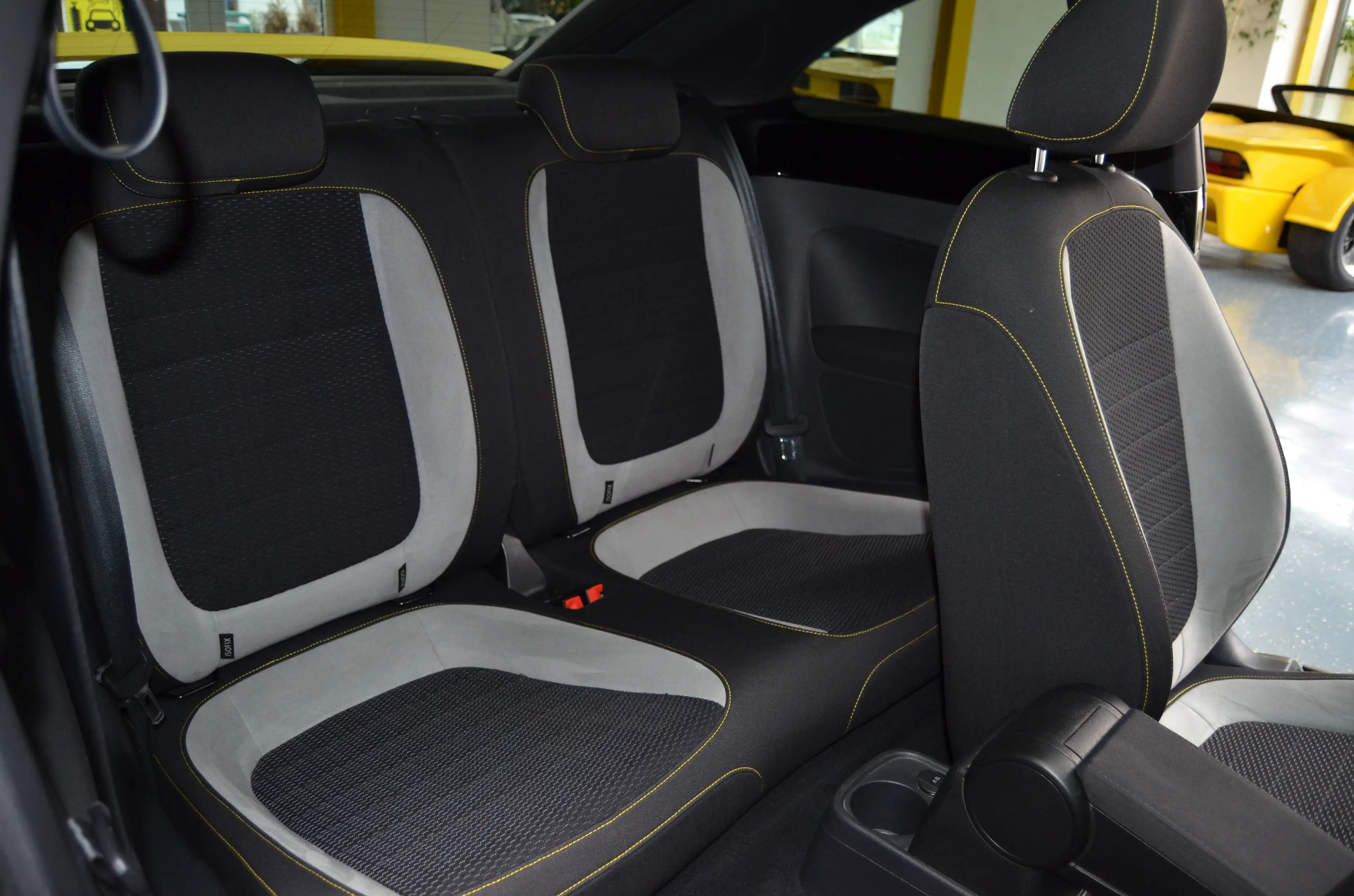 Volkswagen Beetle GSR DSG R-Line Pano 3458 v. 3500 Limitiert — photo 15