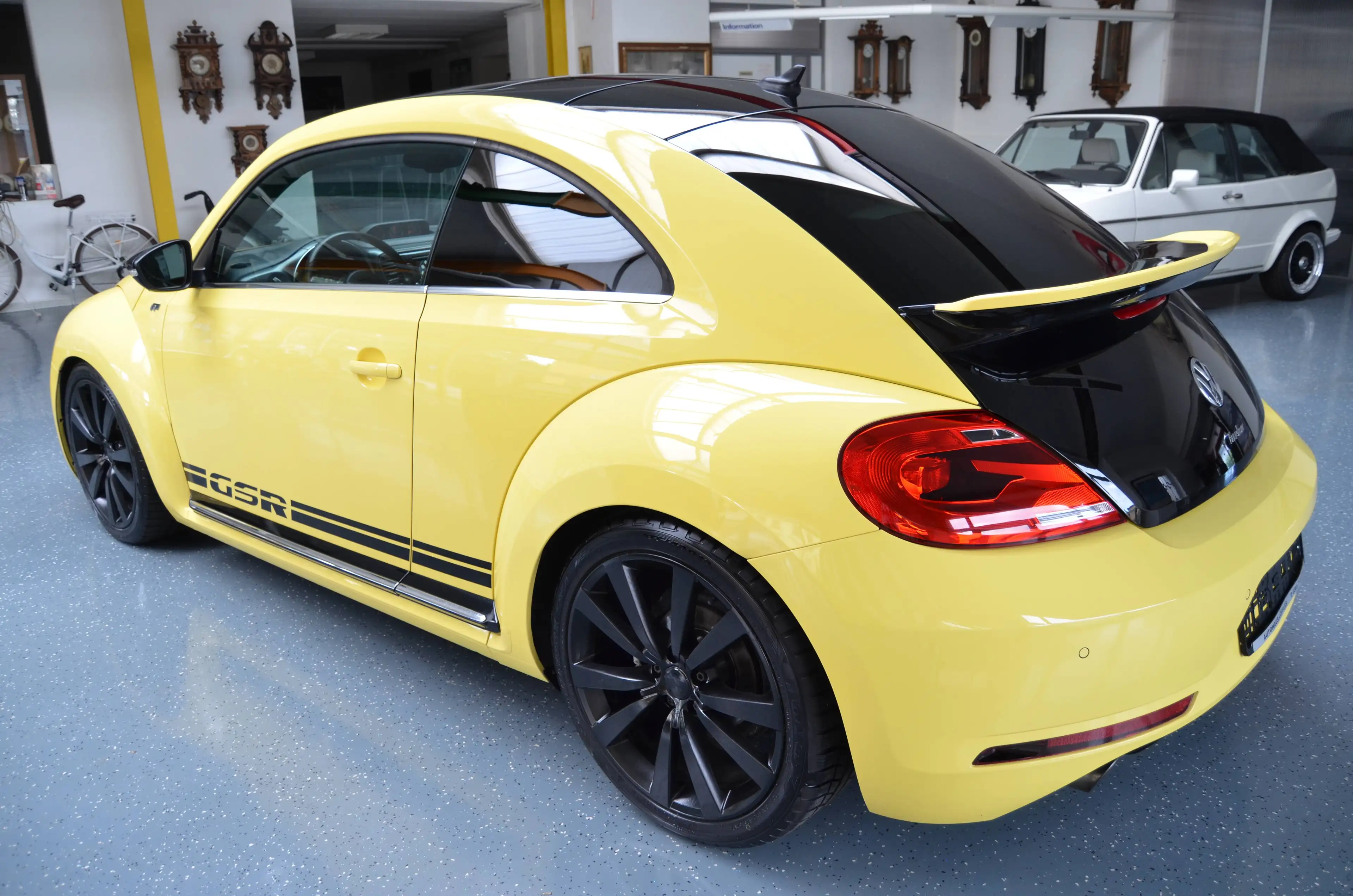 Volkswagen Beetle GSR DSG R-Line Pano 3458 v. 3500 Limitiert — photo 7