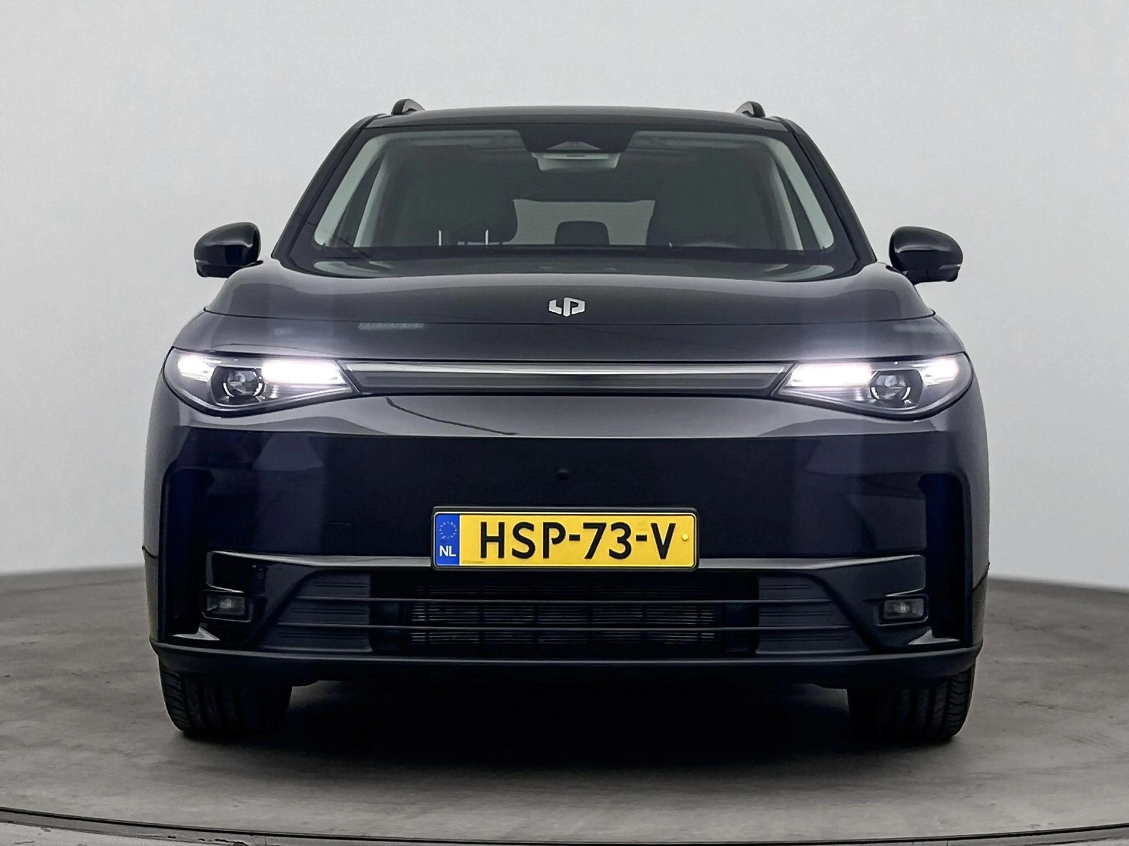 Leapmotor C10 Design REEV 28.4 kWh | Navigatie | 360 Camera | Le — photo 13