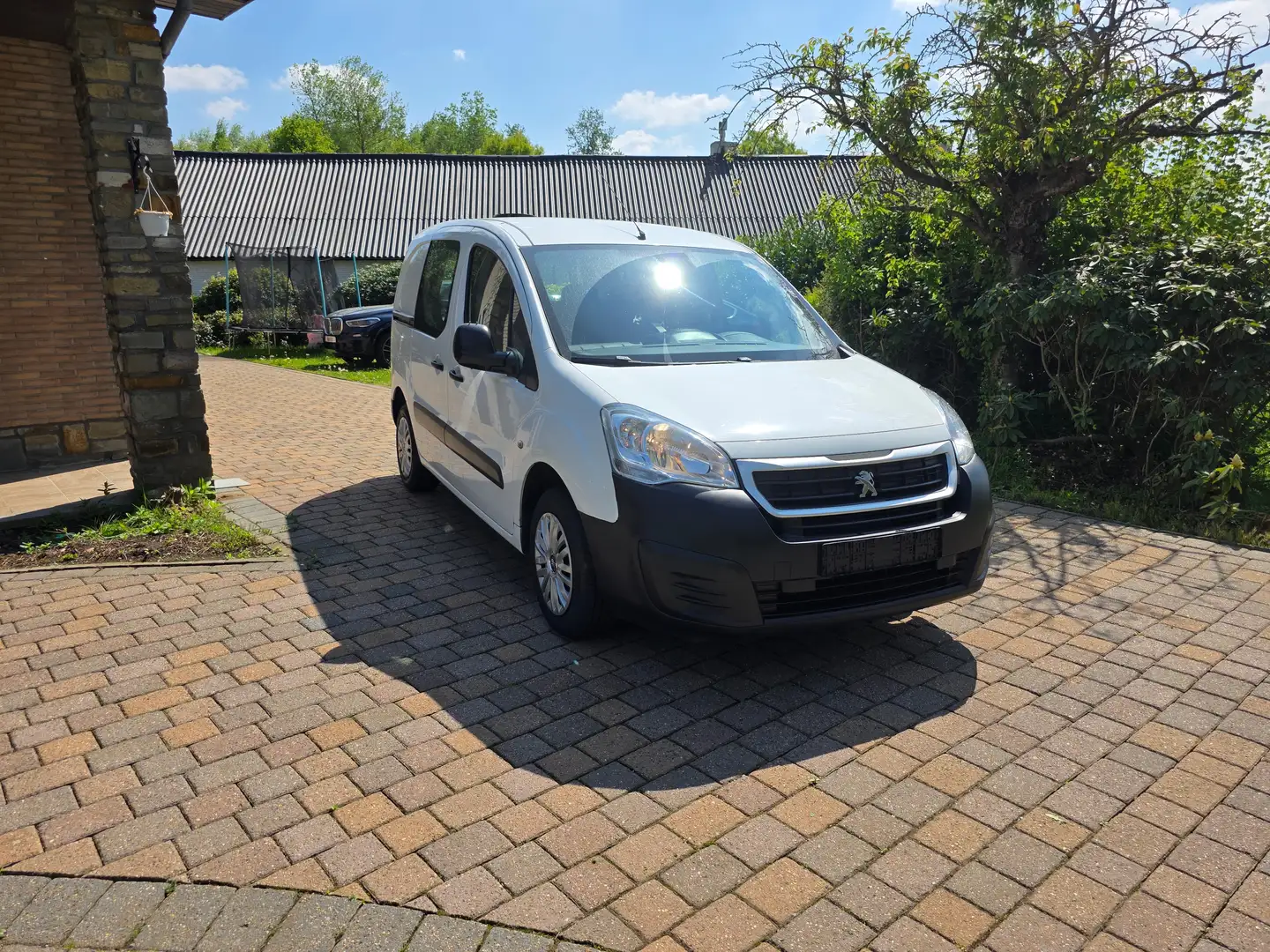 Peugeot Partner Partner 1.6 e-HDi 90 L1 FAP Stop REEDS GEKEURD Blanc - 1
