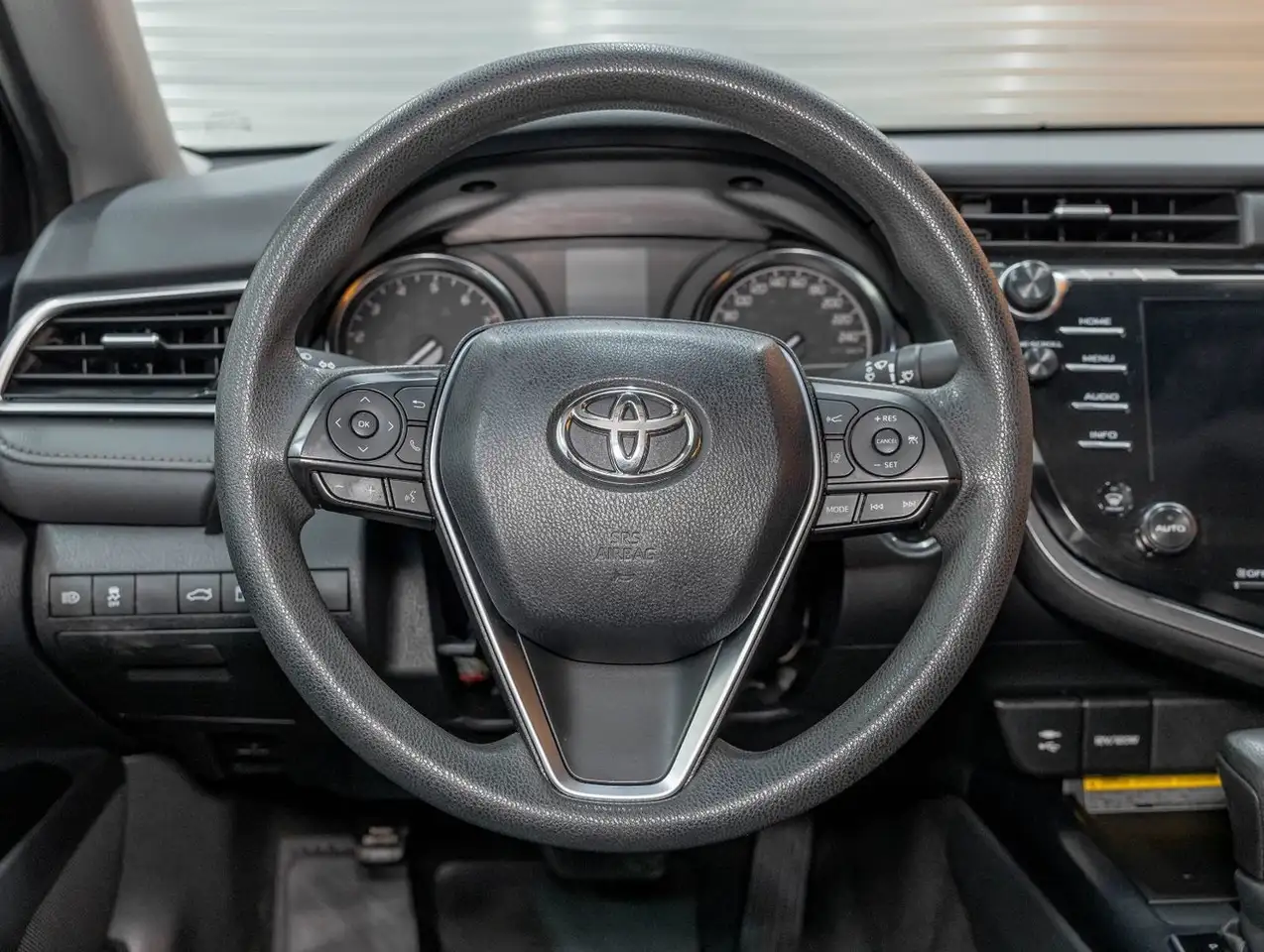 Toyota Camry снимка Toyota Camry