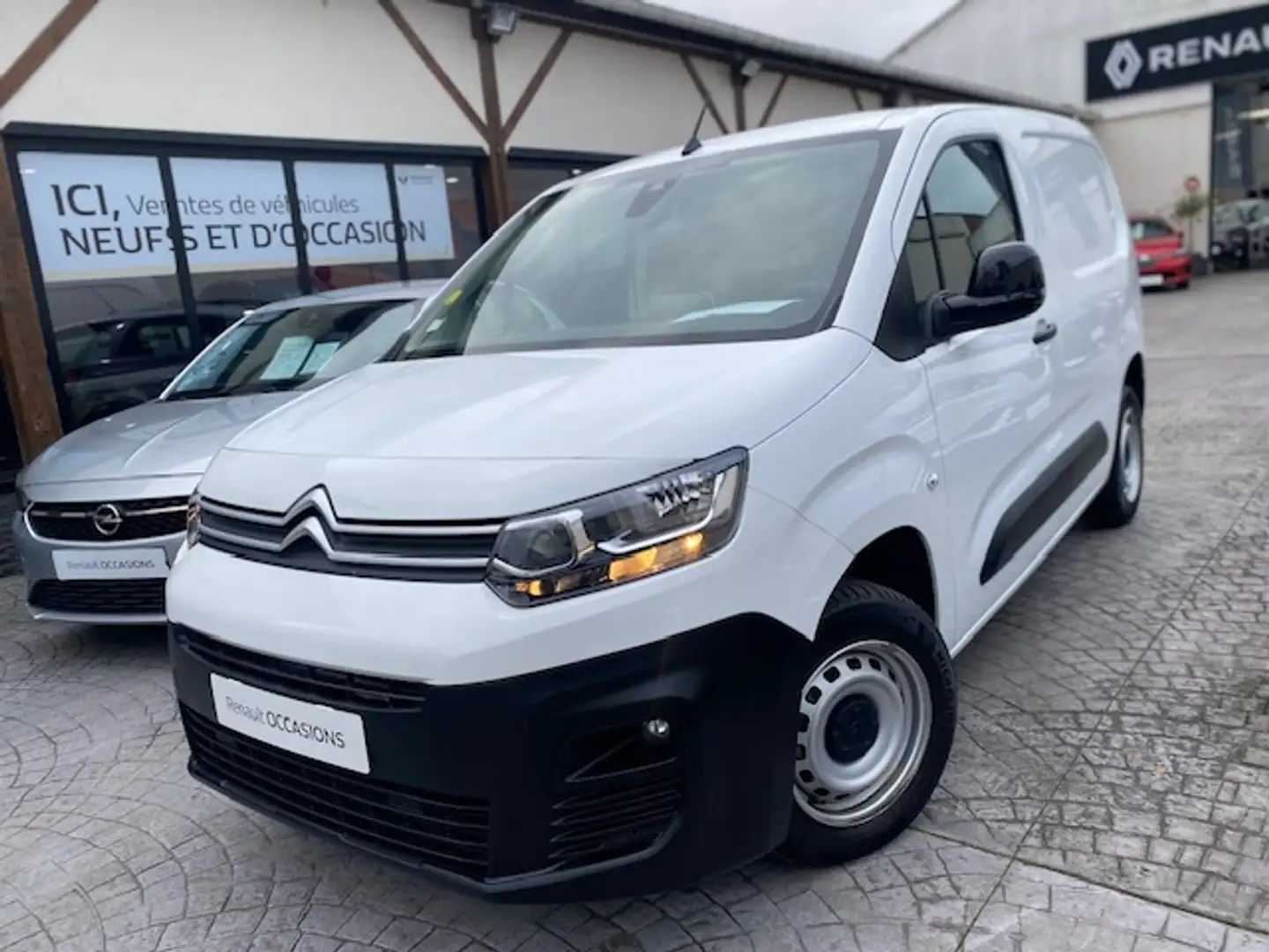 Citroen Berlingo BERLINGO VAN M 650 BLUEHDI 100 Setamp;S BVM6 DRIVE - 1