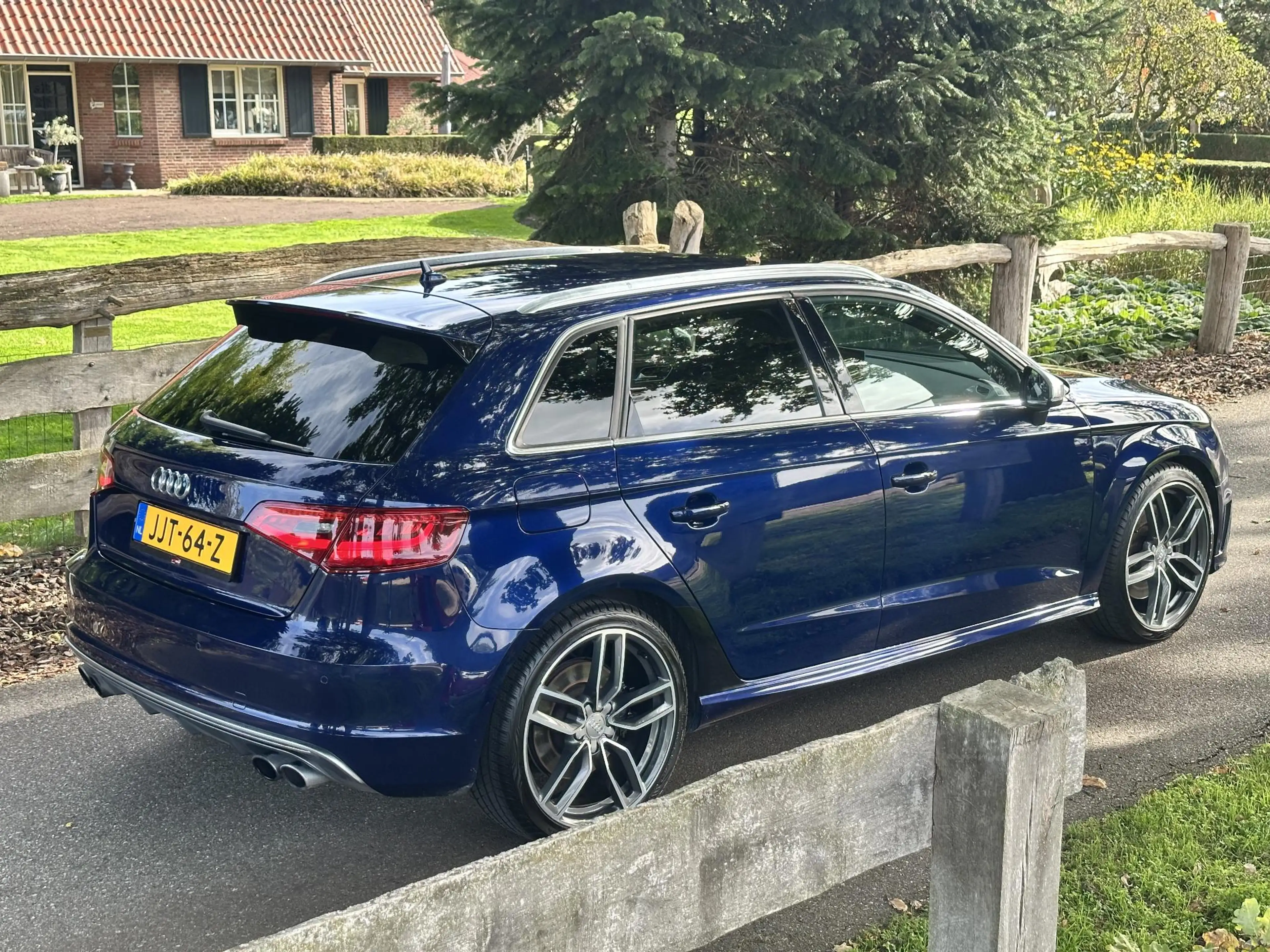 Audi S3 Sportback 2.0 TFSI S3 quattro Pro Line Plus — photo 10