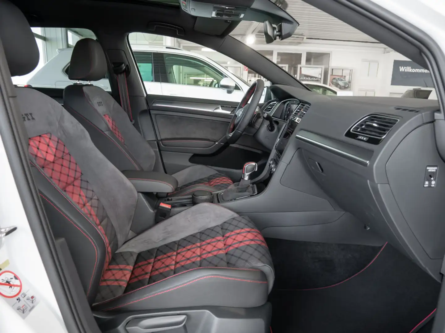 Volkswagen Golf VII 2.0 GTI TCR SHZ KAMERA NAVI LED EU6 Weiß - 2