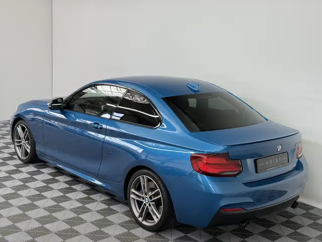 BMW 2 Series view 3