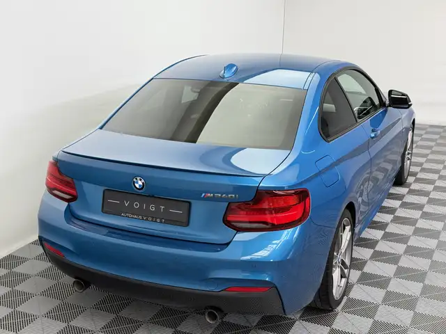 BMW 2 Series view 6