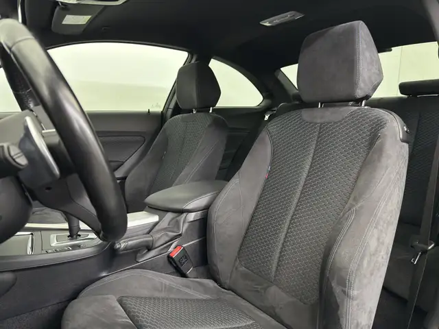 BMW 2 Series view 7