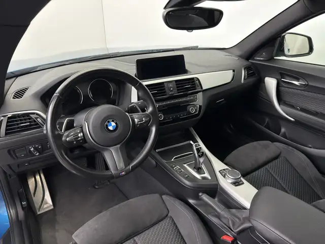 BMW 2 Series view 9