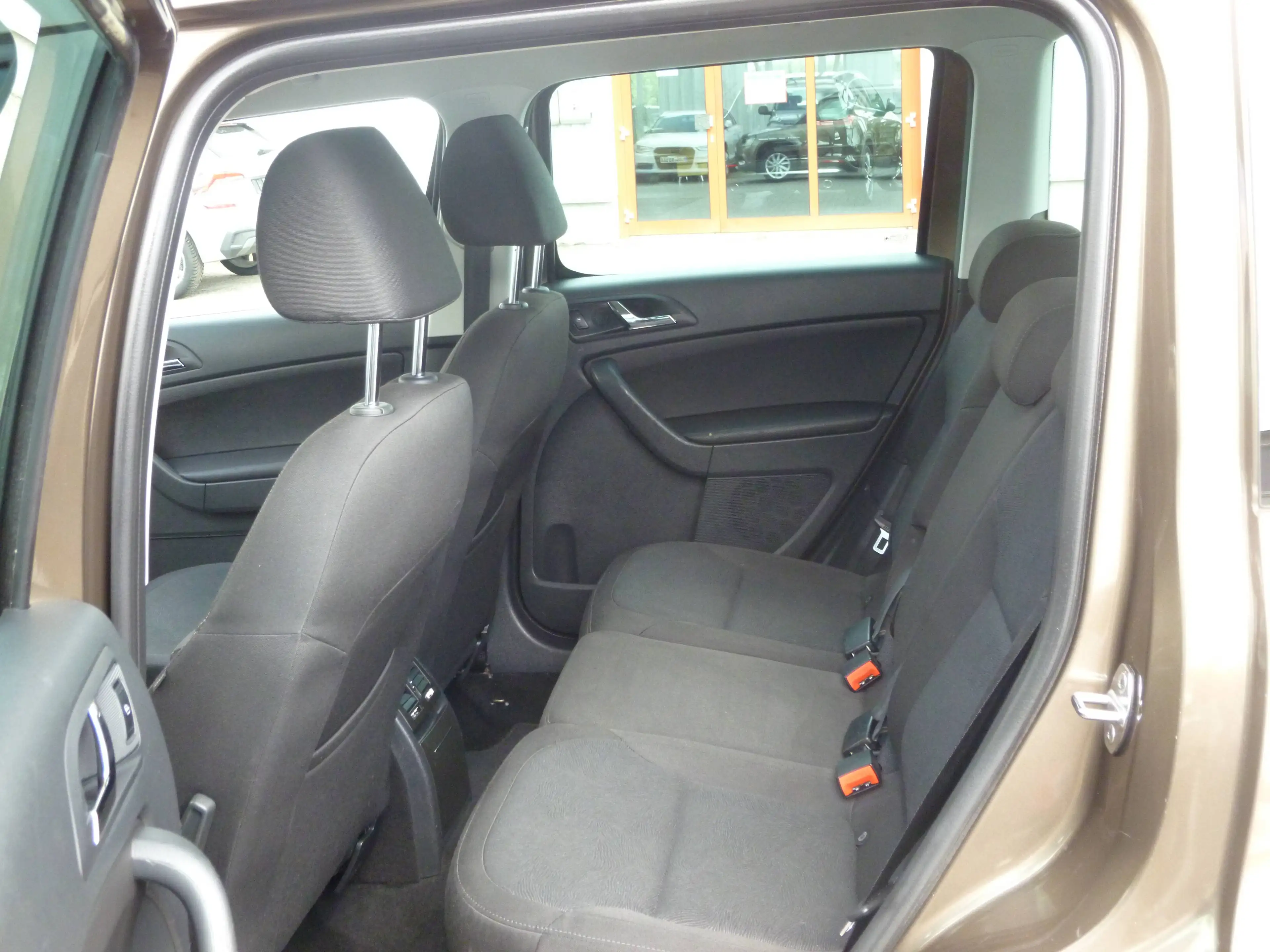 Skoda Yeti Ambition AHK Sitzheizung — photo 8