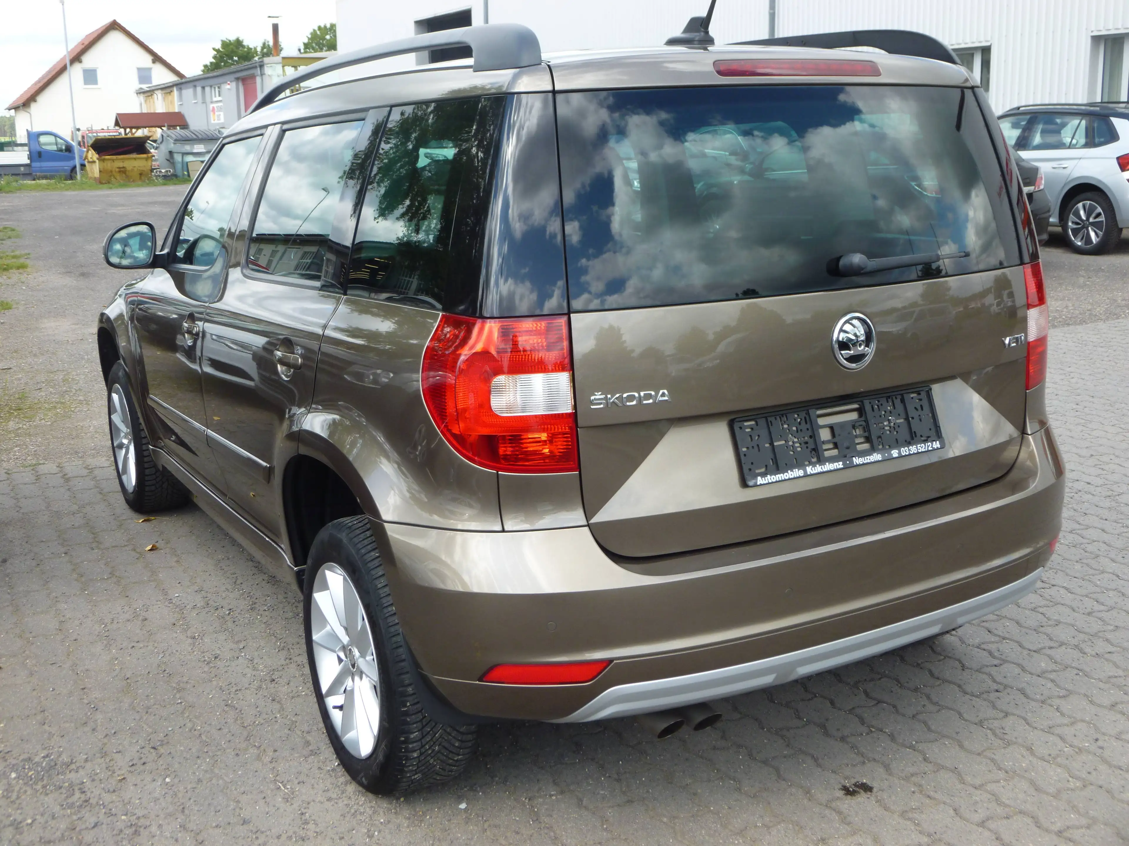 Skoda Yeti Ambition AHK Sitzheizung — photo 7