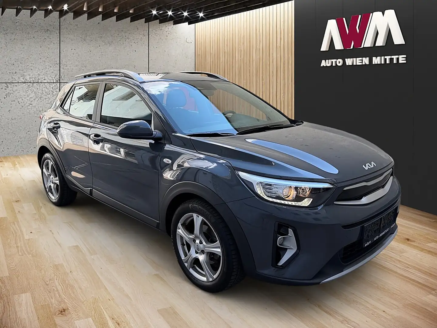 Kia Stonic 1,2 DPI ISG Titan Grau - 2
