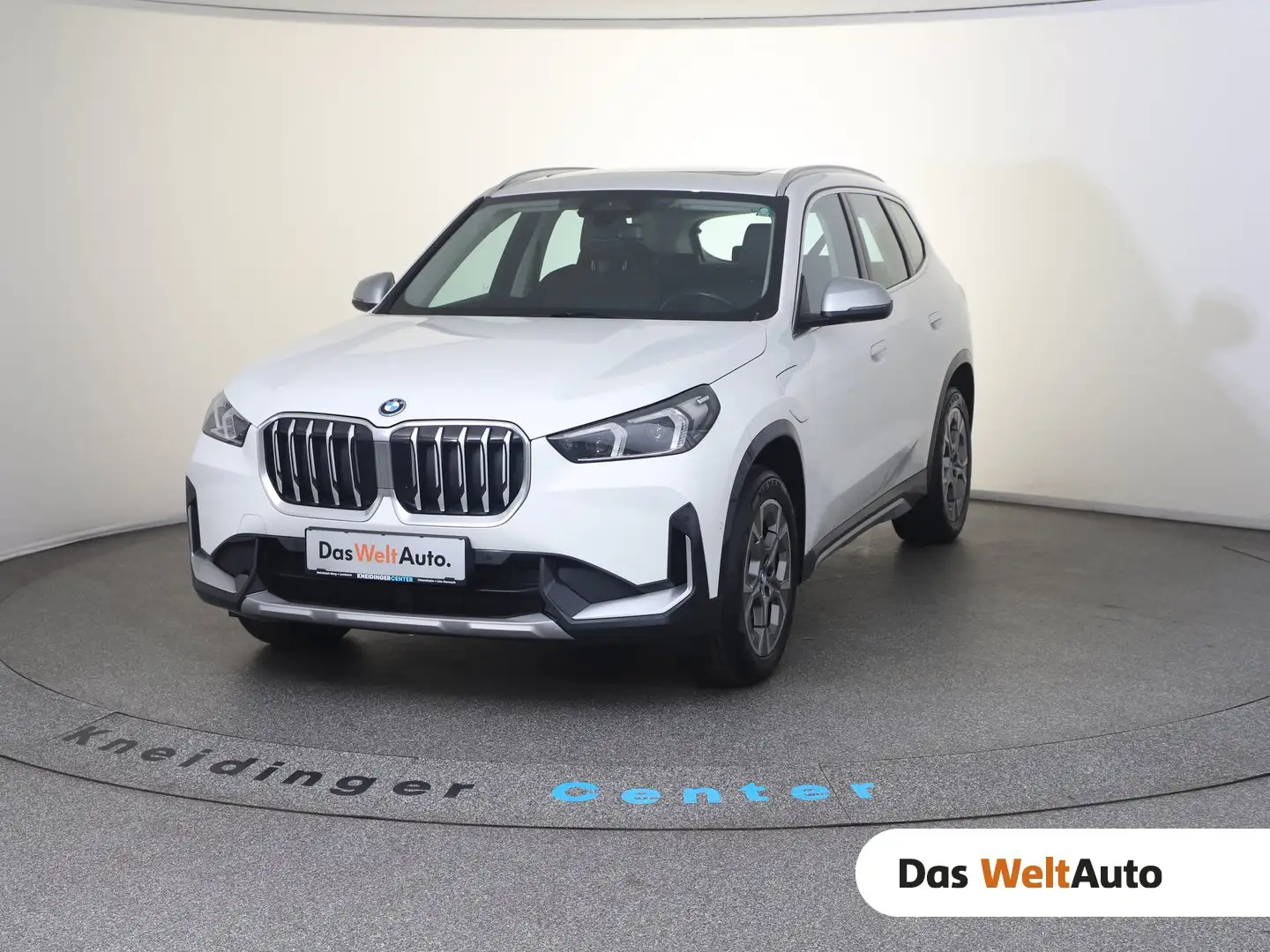 BMW X1 xDrive30e 14,2kWh Aut. Blanc - 1