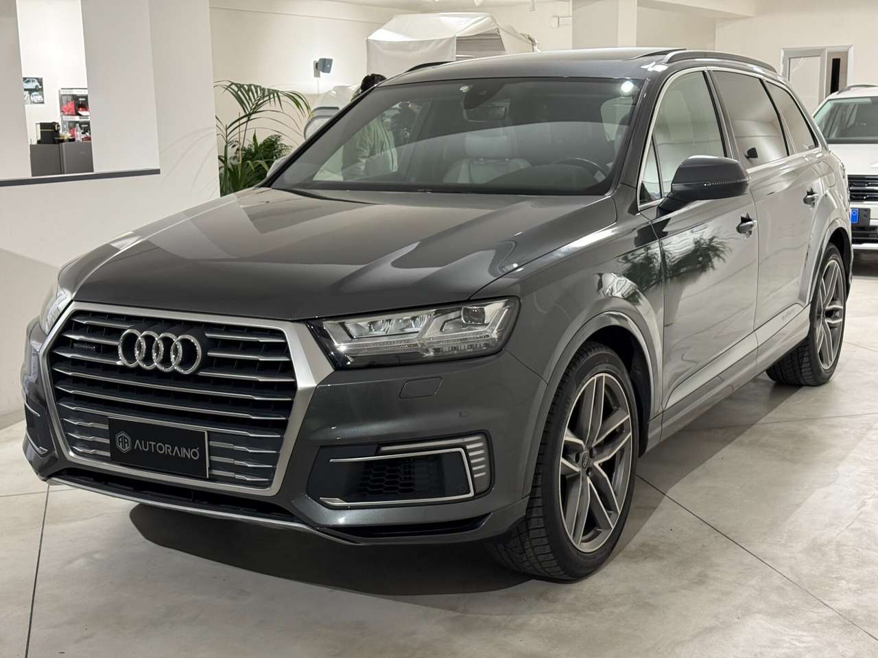 Audi Q7 Q7 e-tron 3.0 TDI quattro tiptronic Business Plus