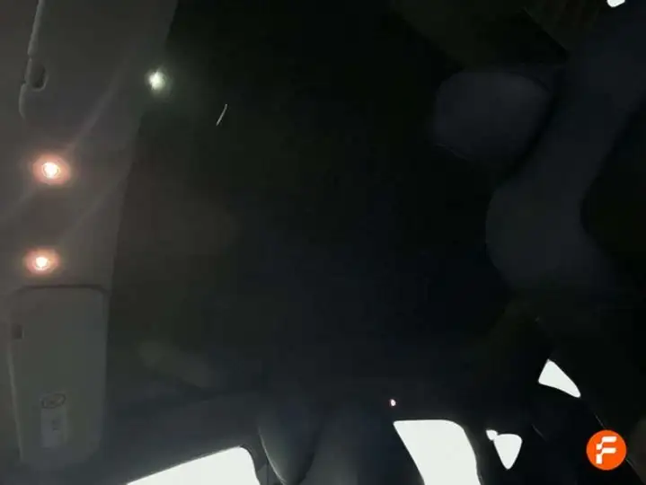 Tesla Model Y 2024, foto 33
