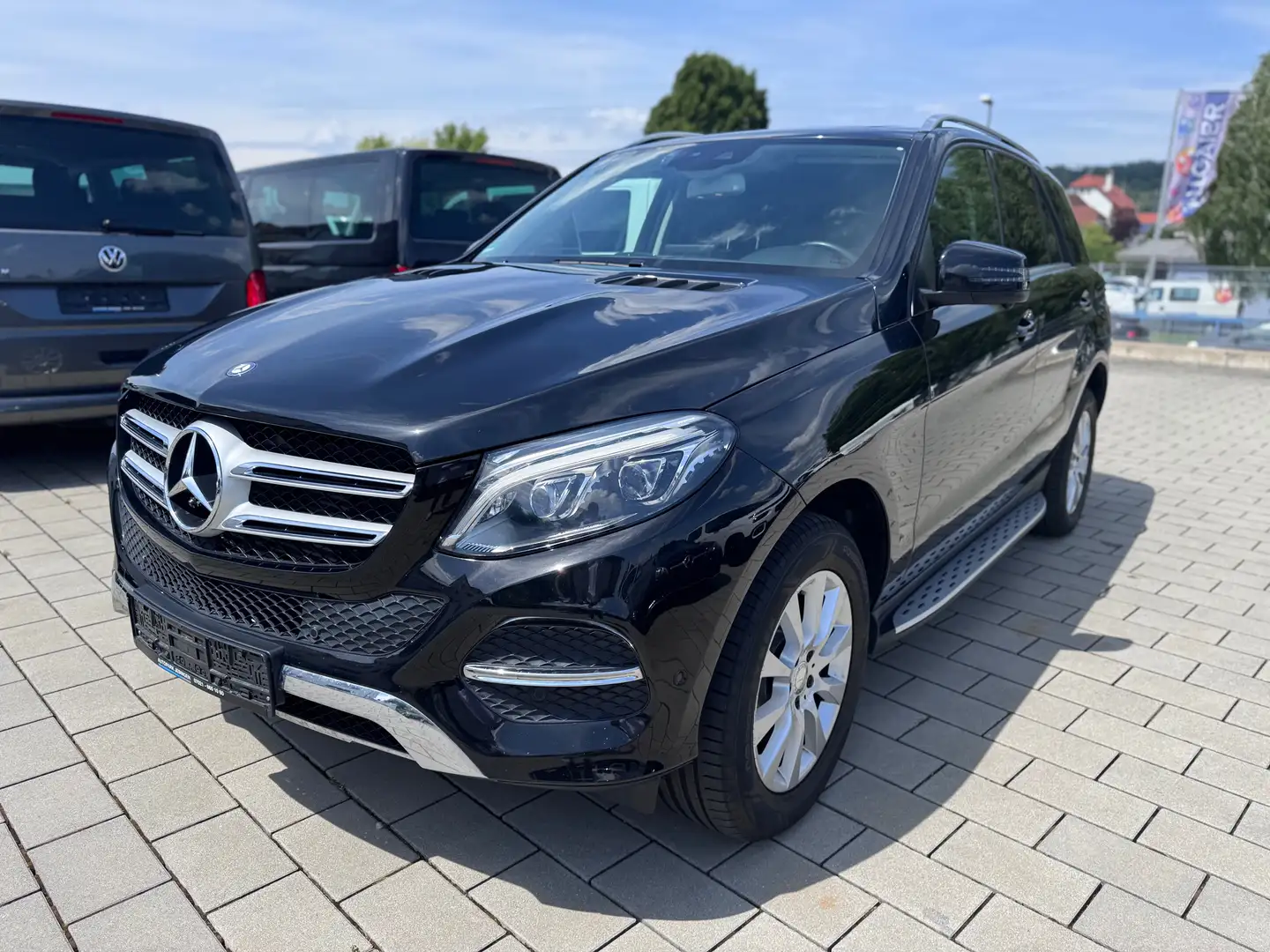 Mercedes-Benz GLE 350 GLE 350 d 4Matic Schwarz - 1