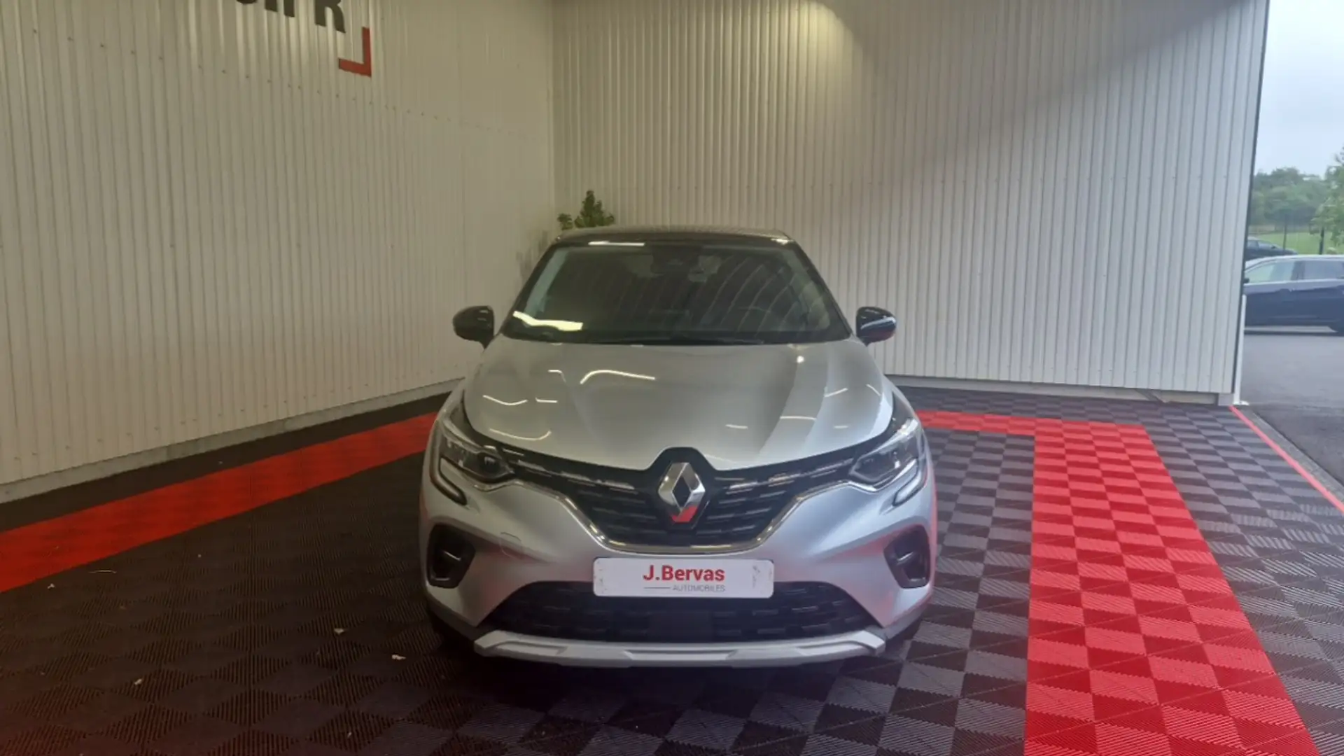Renault Captur MILD HYBRID 140 TECHNO - 2