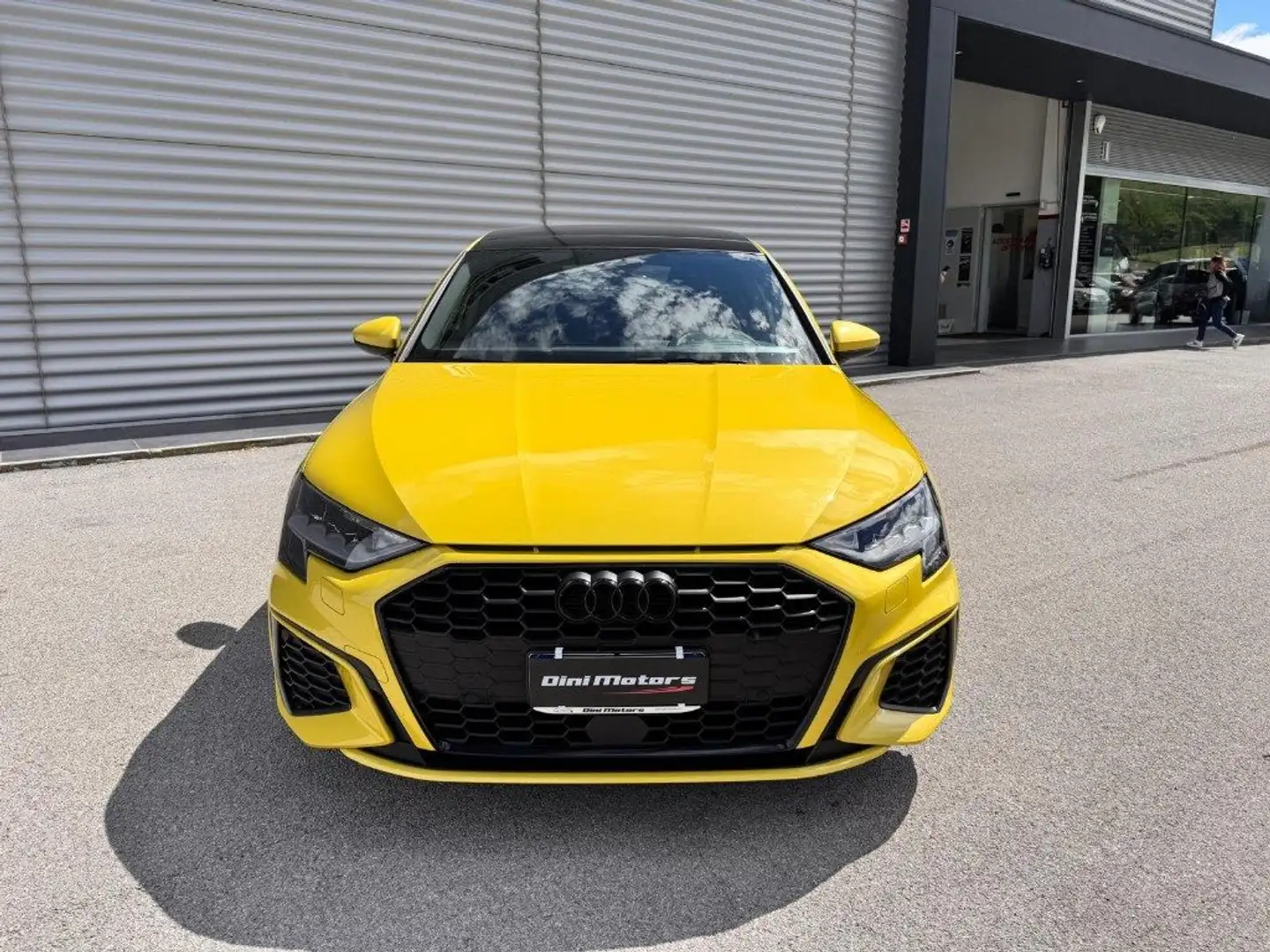 Audi A3 SPB 30 TDI S-line edition GIALLO PITONE tetto line Giallo - 2