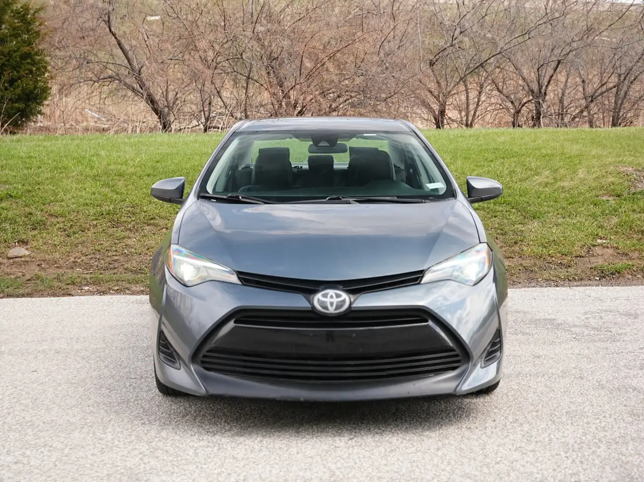 Toyota Corolla снимка Toyota Corolla