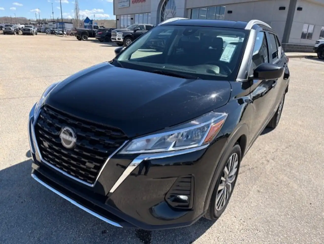 2025 Nissan Kicks