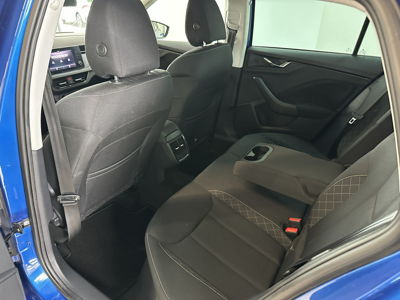 Skoda Scala 1.0 TSI Ambition KLIMA PDC SHZ LED — photo 15