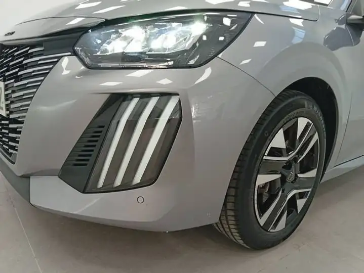 Peugeot 208 2024, foto 19