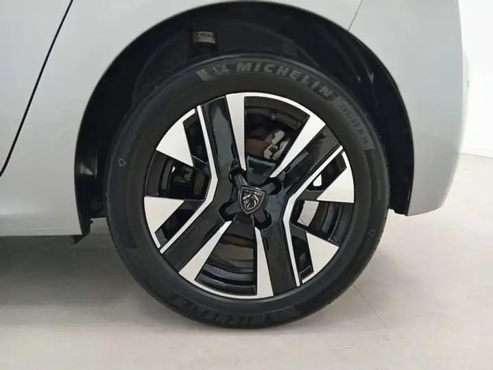 Peugeot 208 2024, foto 11