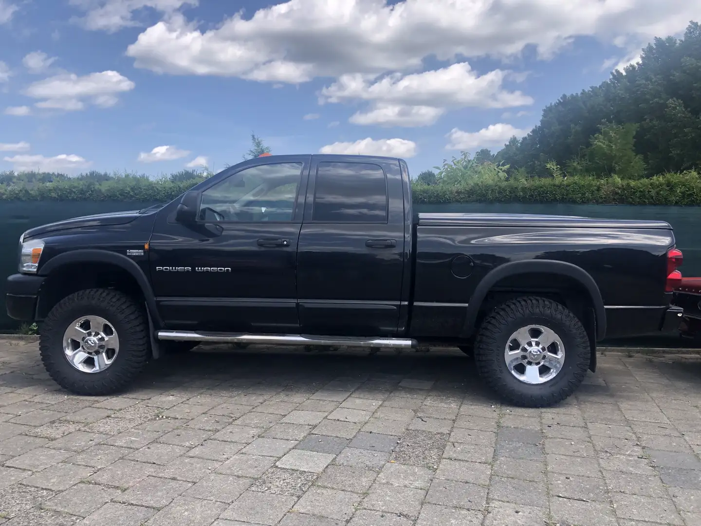 Dodge RAM 2500 Power Wagon Noir - 1