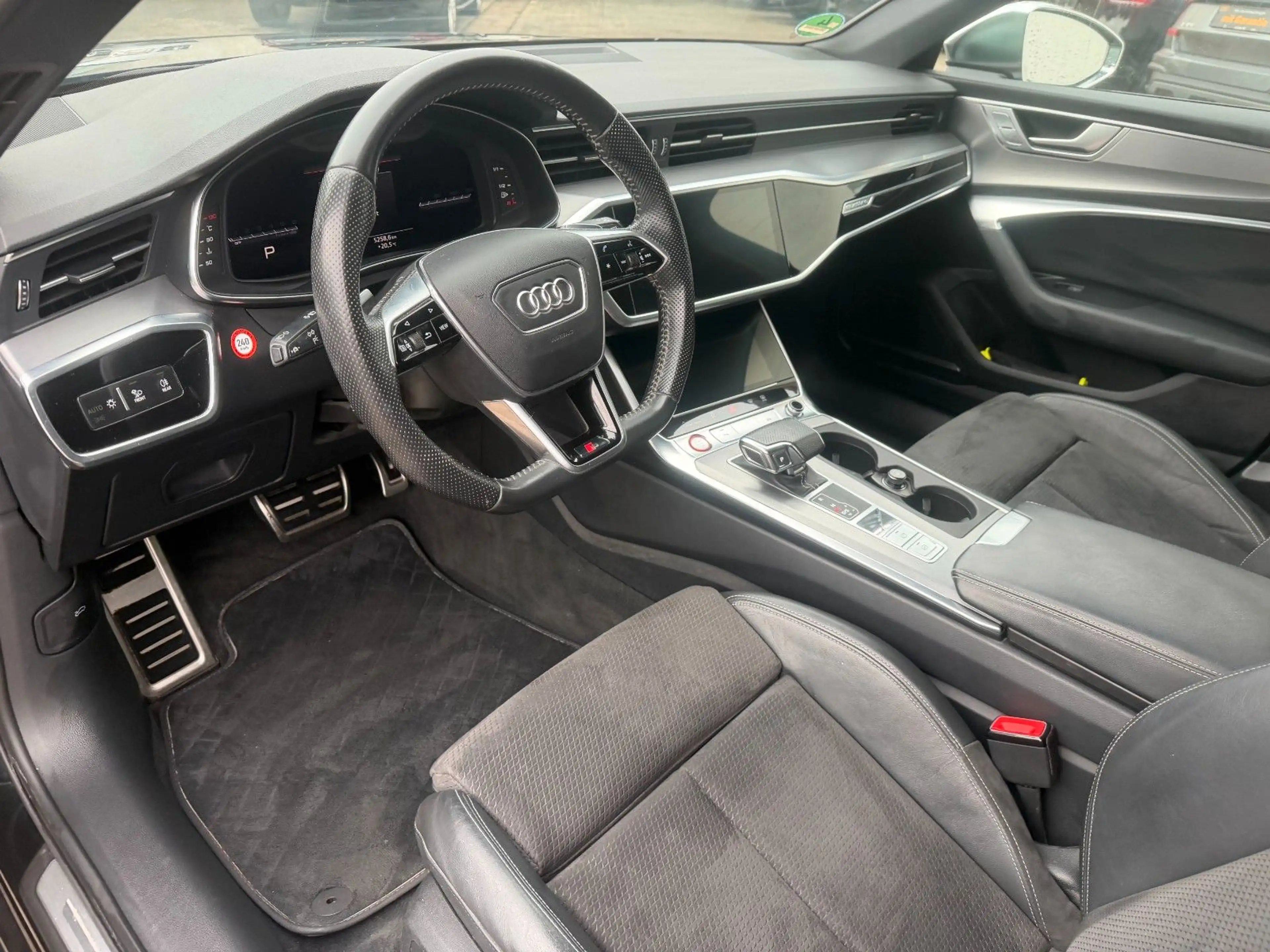 Audi S6 Avant 3.0 TDI quattro 21" B&O HD-Matrix ACC — photo 14
