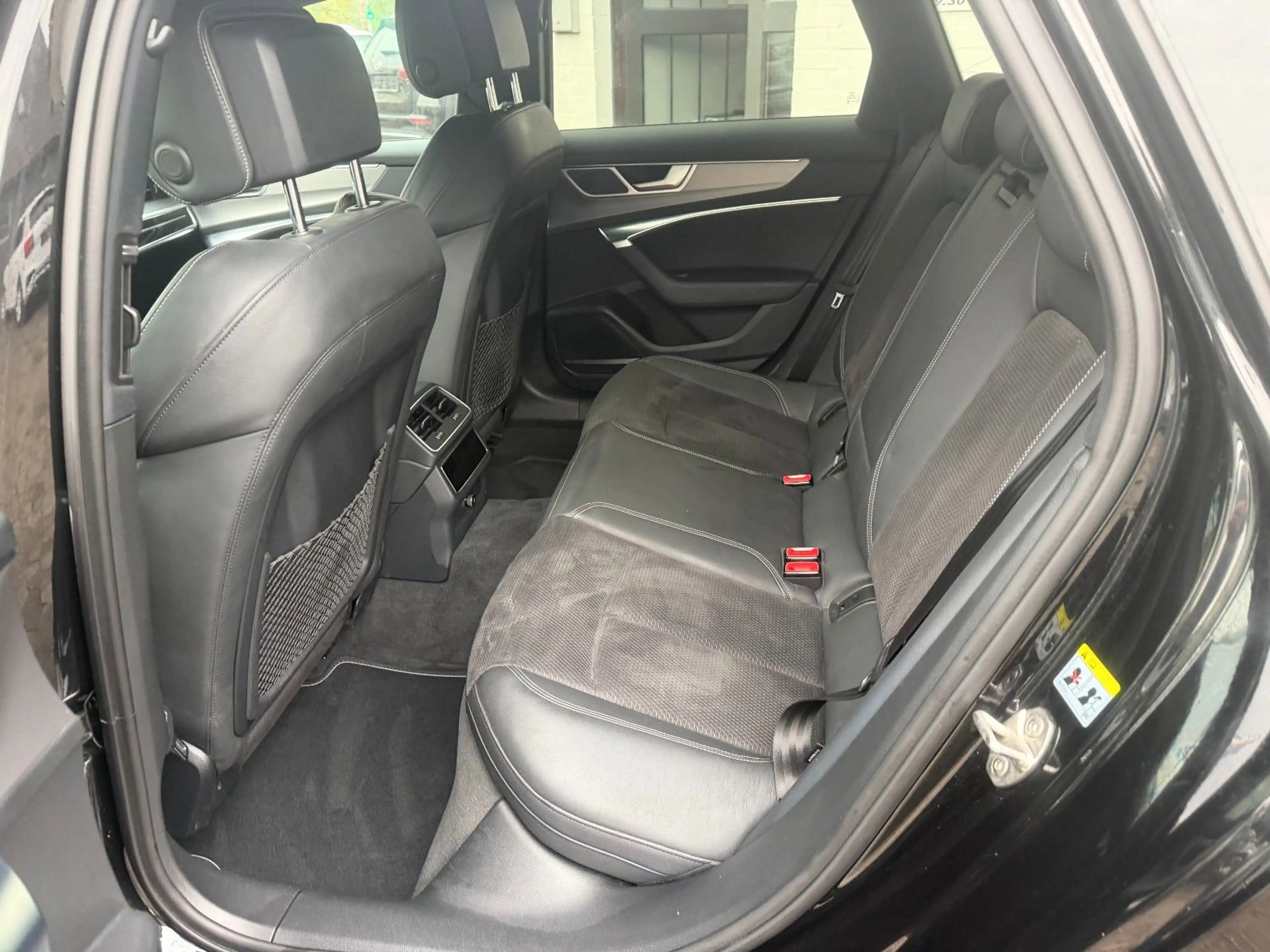 Audi S6 Avant 3.0 TDI quattro 21" B&O HD-Matrix ACC — photo 11