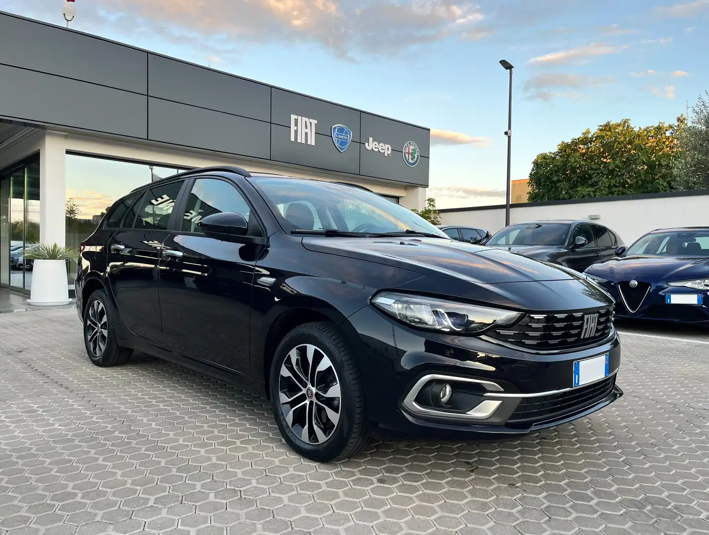 Fiat Tipo Tipo SW City Life 1.6 Mjt 130 CV Noir - 2