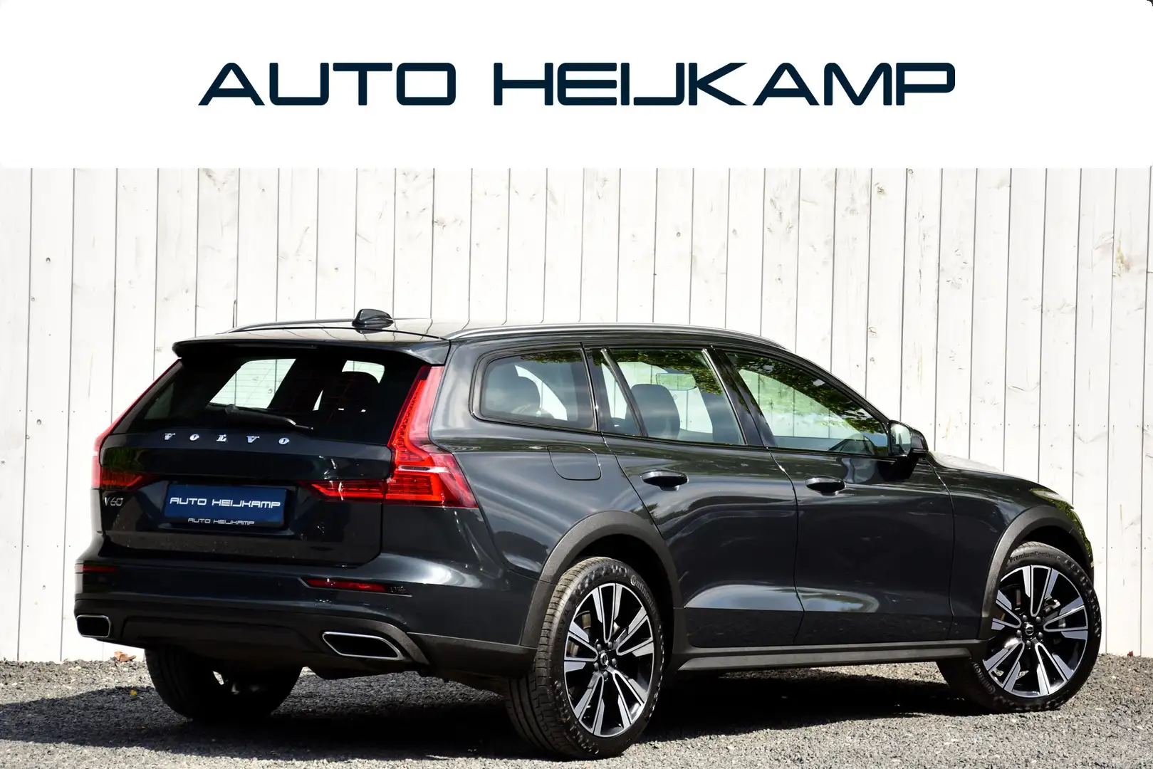 Volvo V60 Cross Country 2.0 D4 AWD Pro | Leer | Camera | Adaptieve Cruise Szürke - 2