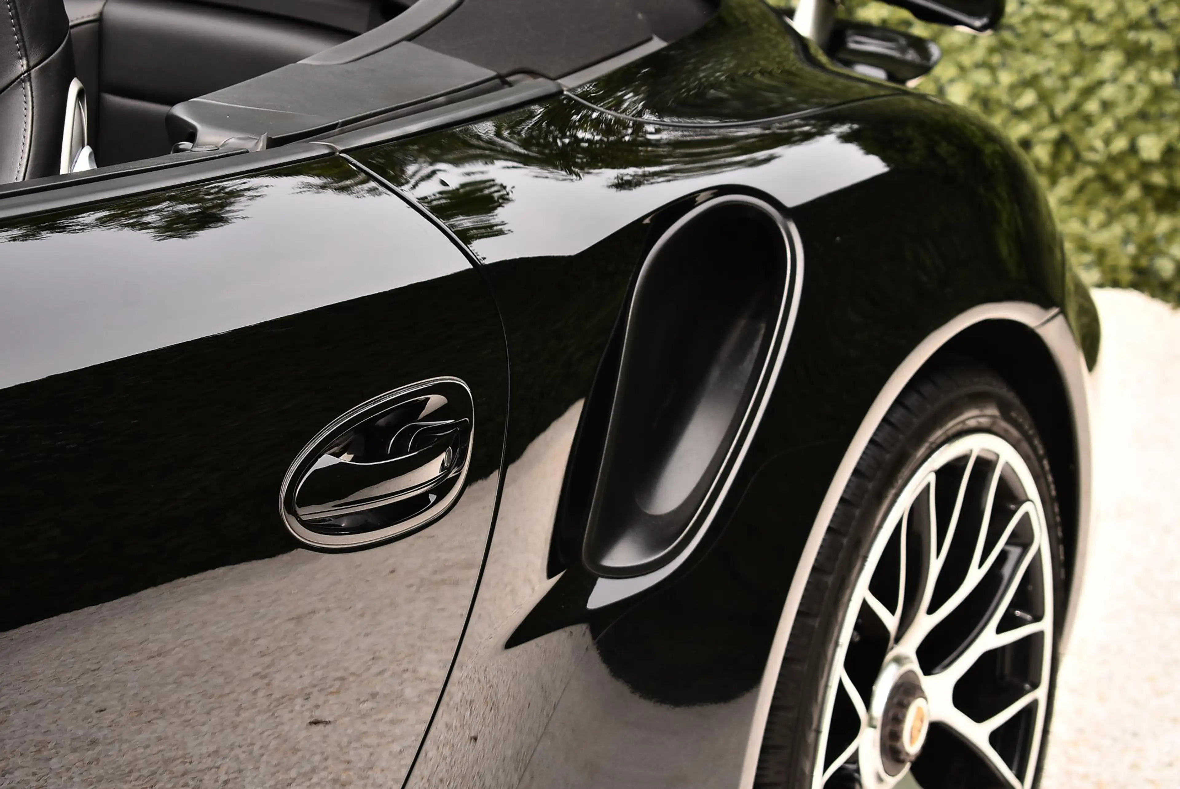 Porsche 991 Cabrio 3.8 Turbo — photo 10