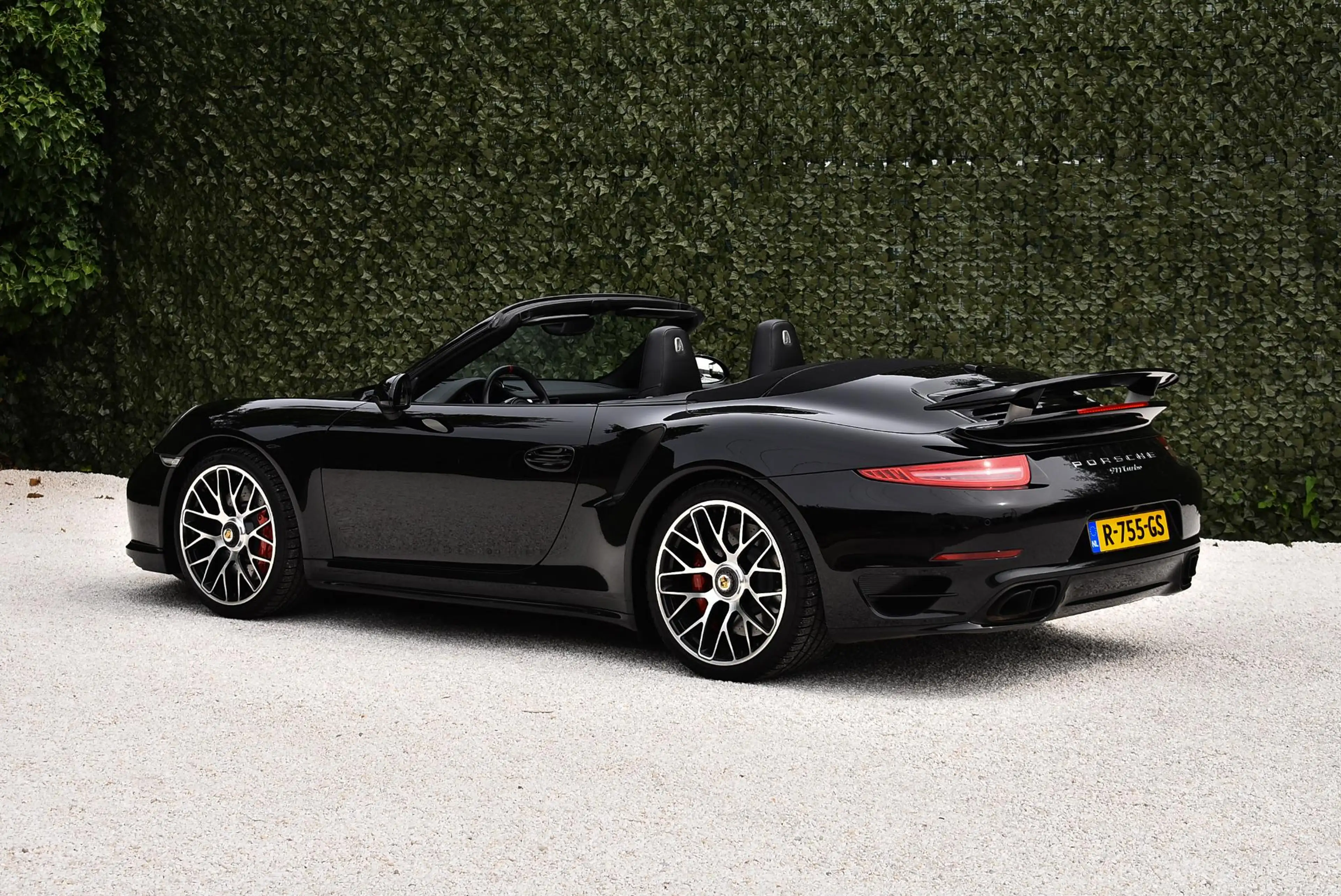 Porsche 991 Cabrio 3.8 Turbo — photo 13