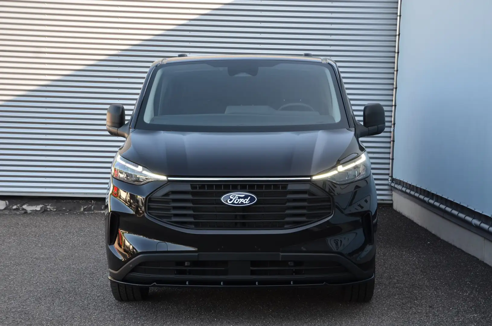 Ford Transit Custom - L2- Dubbelcabine- Camera- Nieuw- 37990+BTW Noir - 2