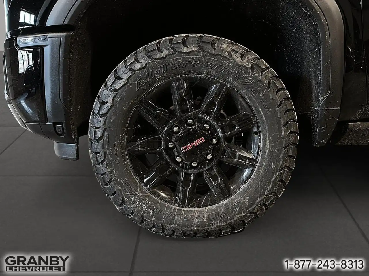 GMC Sierra 2500HD снимка GMC Sierra 2500HD