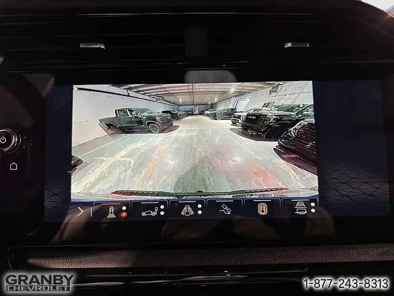 GMC Sierra 2500HD снимка GMC Sierra 2500HD