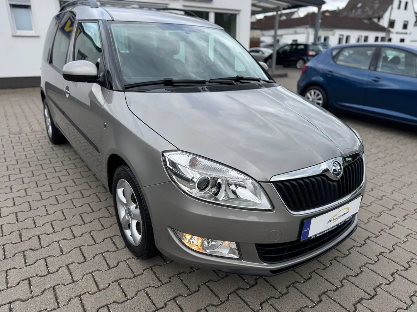 Skoda Roomster Ambition Plus Edition Grau - 2