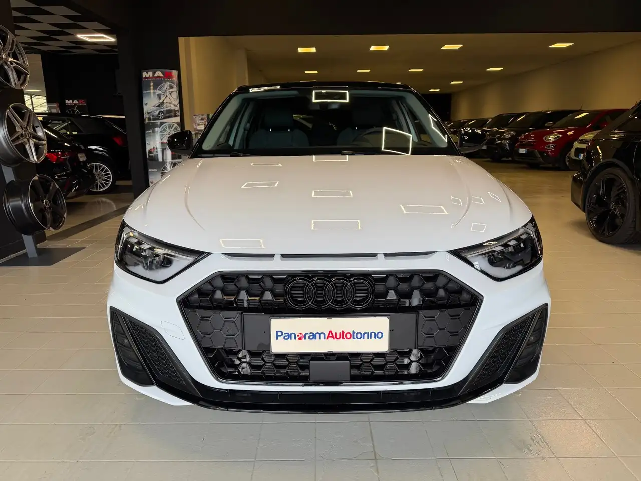 Audi A1 SPB 30 TFSI S tronic Identity Black, миниатюра 2