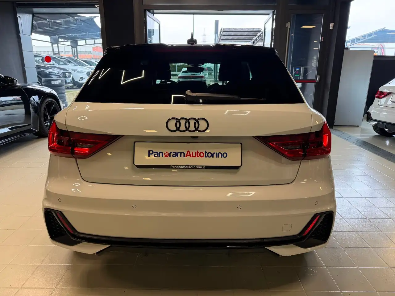 Audi A1 SPB 30 TFSI S tronic Identity Black, миниатюра 5