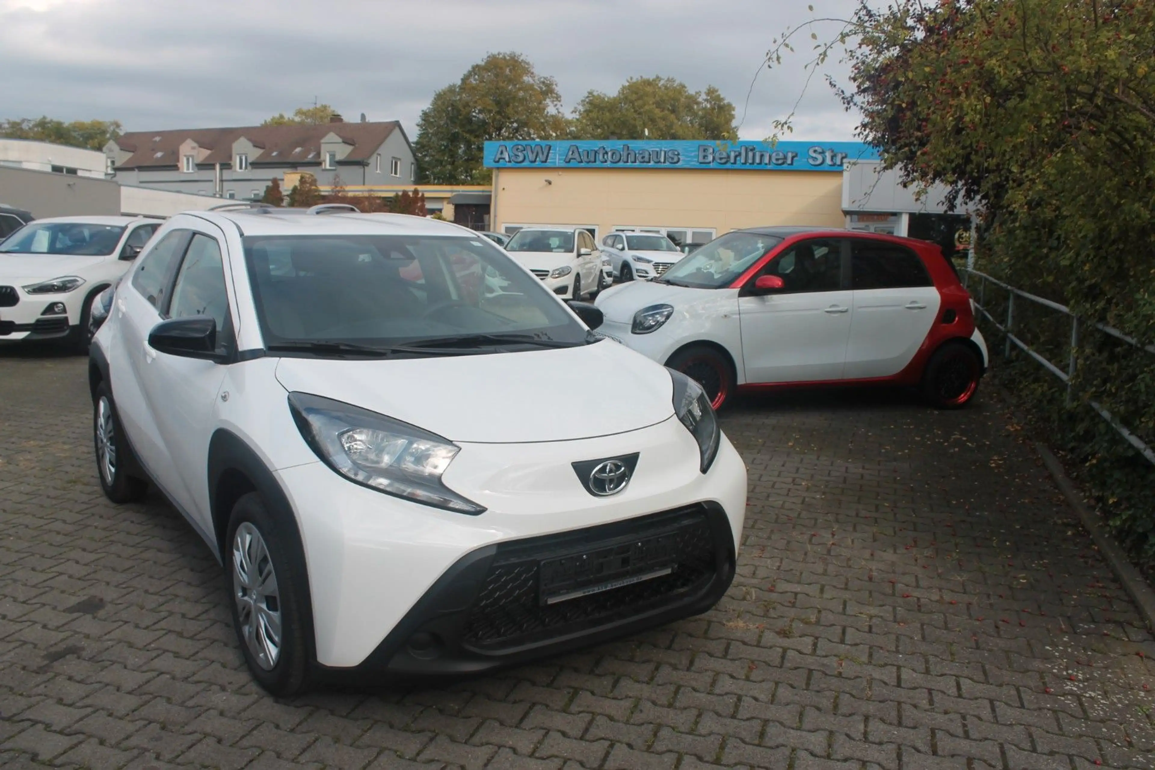 Toyota Aygo 1.0 Business Edition S-CVT*Carplay*RÜKA