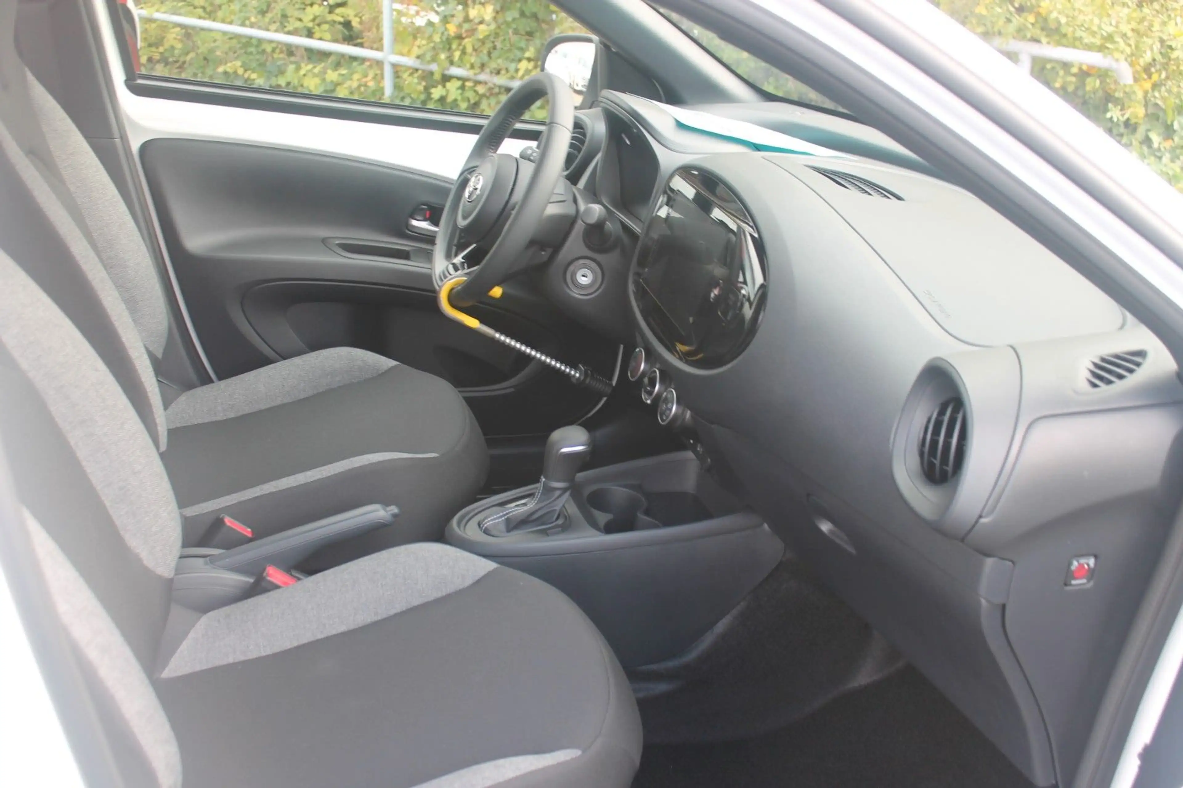Toyota Aygo 1.0 Business Edition S-CVT*Carplay*RÜKA — photo 7