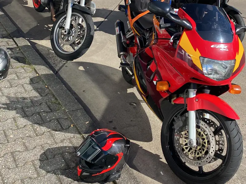 Honda CBR 600 - foto 4