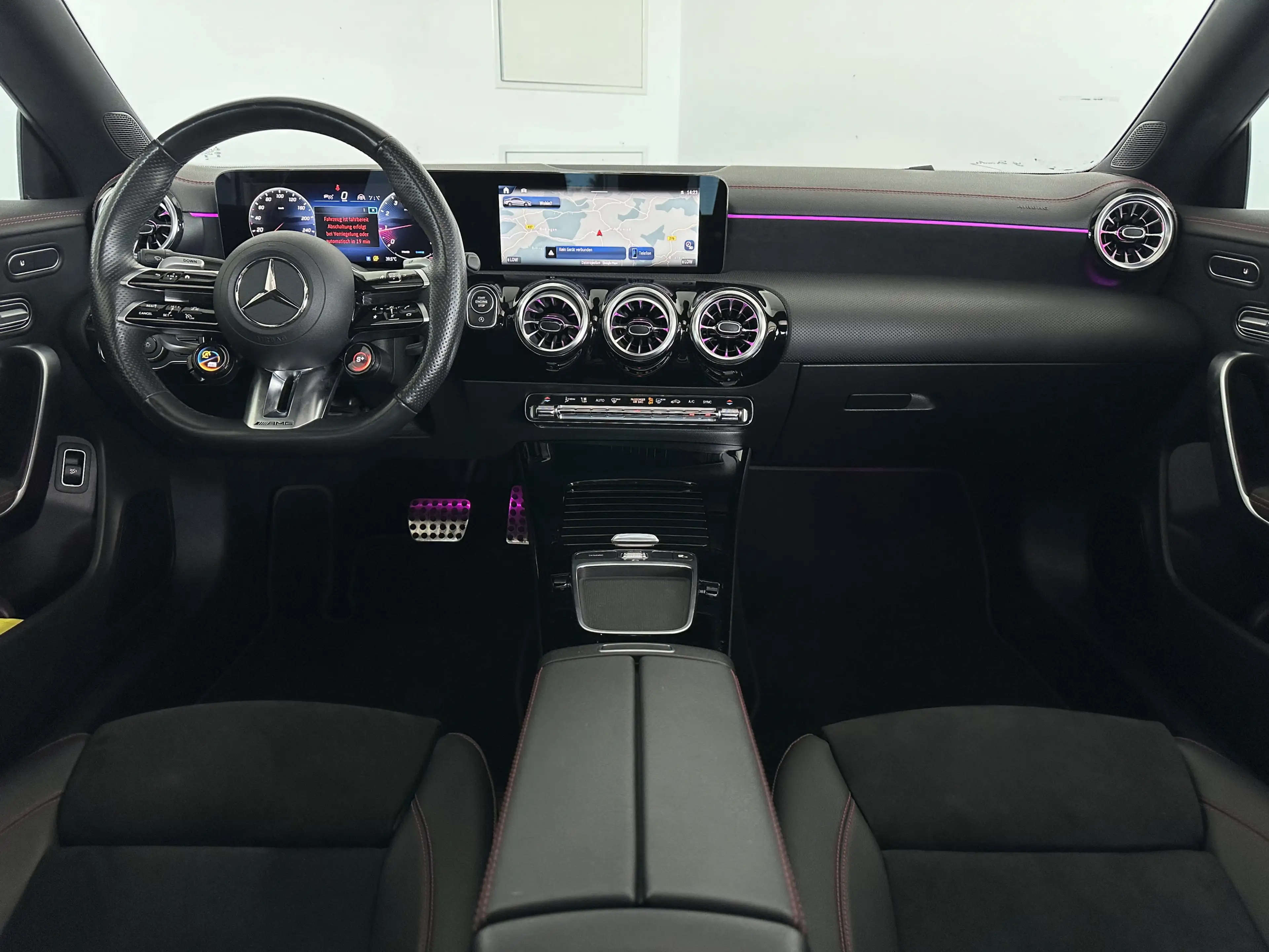 Mercedes-Benz CLA 35 AMG 4Matic |PANO|HUD|BURM|360|ACC|TOT — photo 10