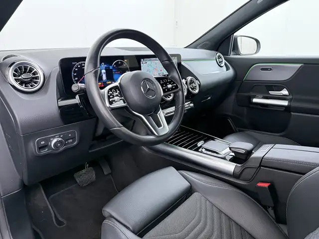 Mercedes-Benz Eqa view 11