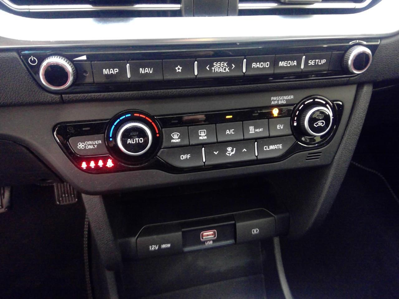Kia e-Niro DynamicPlusLine 64 kWh | 14500 KM | SOH 100% | Nav — photo 10