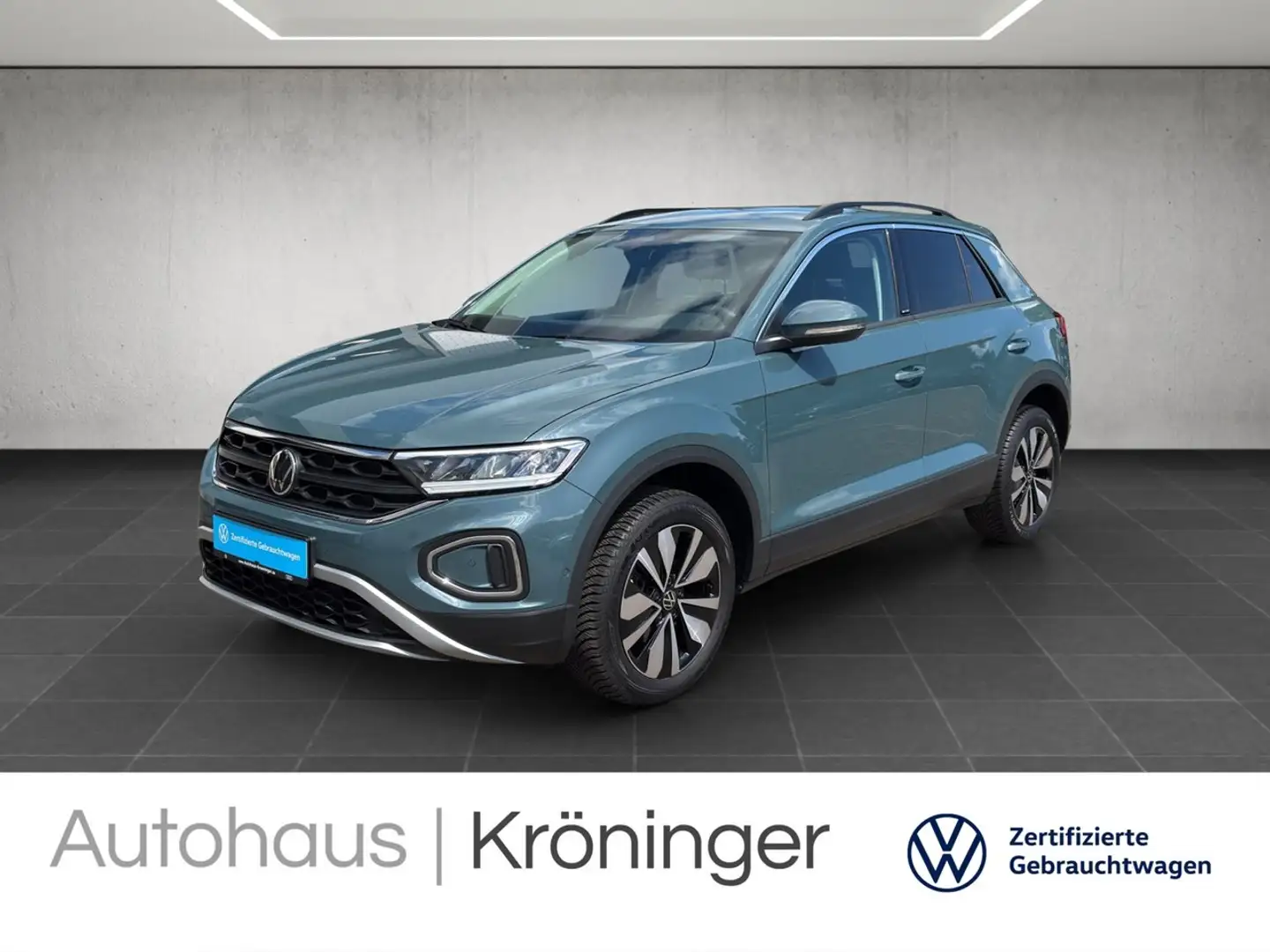 Volkswagen T-Roc MOVE 1.5 TSI DSG Navi LED Klima SHZ Blau - 1