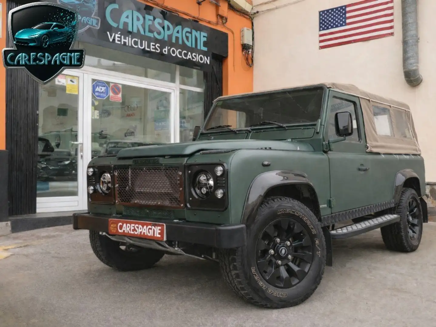 Land Rover Defender 110 Defender TDI Grün - 1