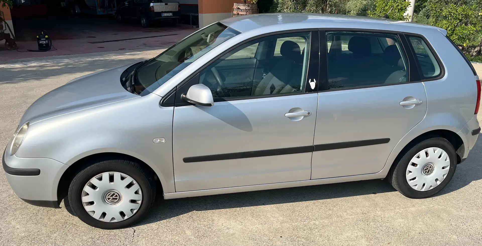 Volkswagen Polo Polo 5p 1.2 Trendline Argento - 1